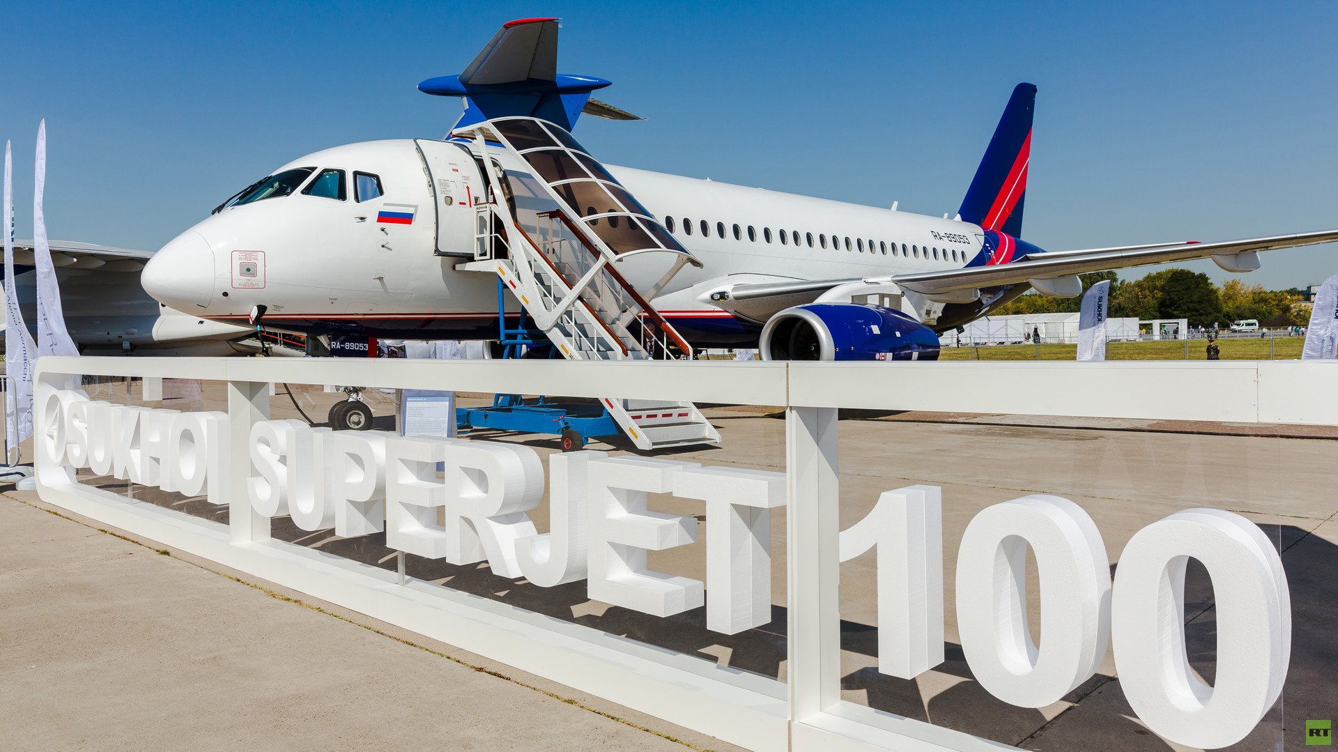 طائرة الركاب "سوبرجيت - 100"