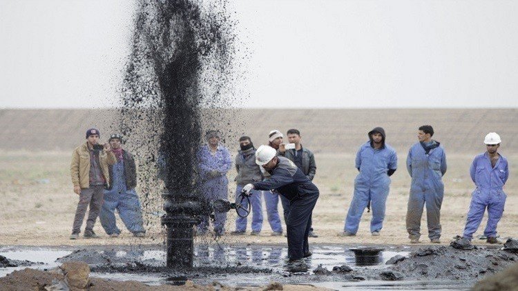 هل تعيق أسعار النفط المنخفضة العراق في حربه ضد 