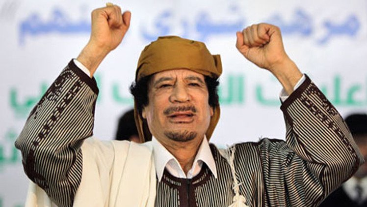 القذافي لم يعد يغزو أوروبا بالمهاجرين لكنه حذرها من ذلك