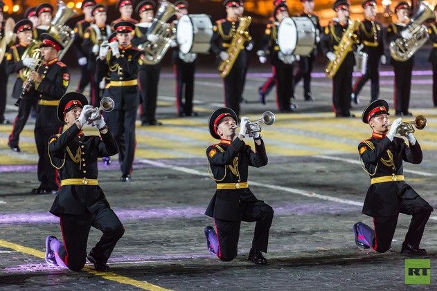 اوركيسترا مدرسة سوفوروف العسكرية في موسكو