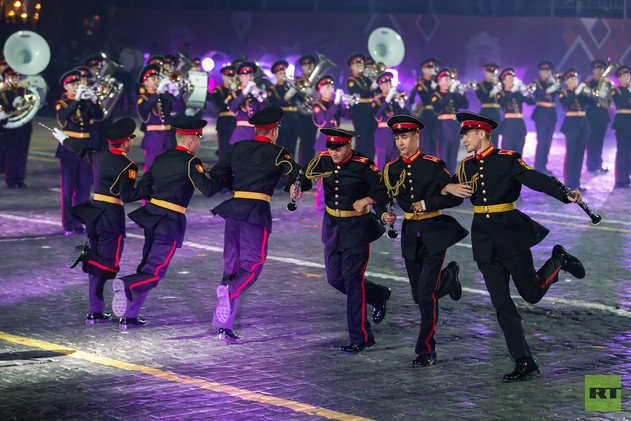 اوركيسترا مدرسة سوفوروف العسكرية في موسكو