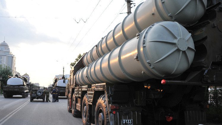 موسكو: سنوقع قريبا صفقة جديدة مع طهران حول صواريخ "أس-300"