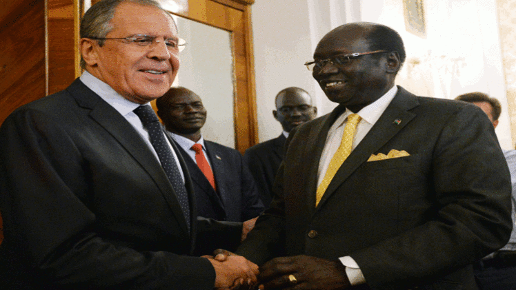 لافروف: نعول على مباحثات بناءة بين وزيري خارجية السودانين في موسكو