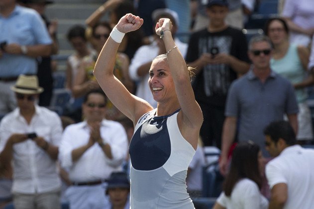 بنيتا تلحق بمواطنتها فينشي إلى المربع الذهبي لبطولة أمريكا