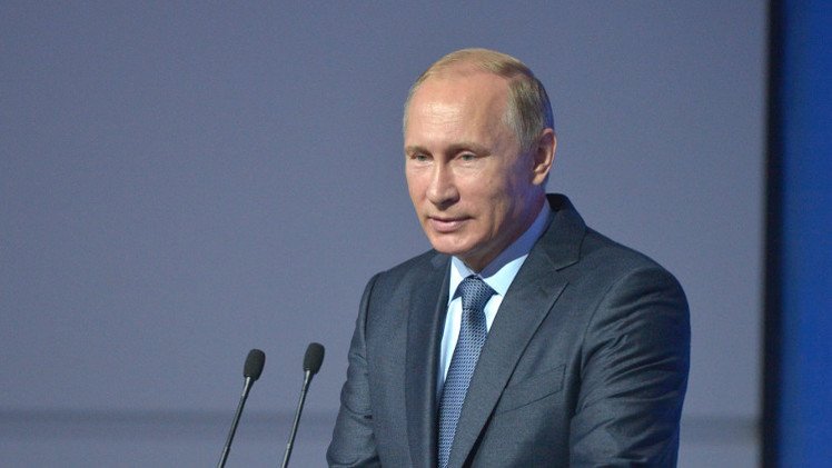 بوتين يدعو إلى تعزيز التعاون الدولي في إجراء عمليات إنسانية