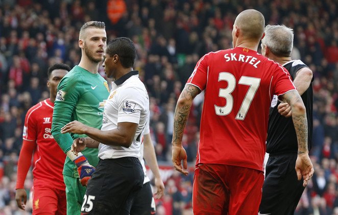 ليفربول يأمل في العودة إلى الطريق الصحيحة على أكتاف مانشستر يونايتد 