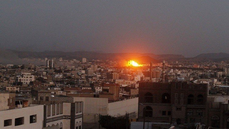 اليمن.. مقتل 33 في غارات للتحالف قرب العاصمة صنعاء