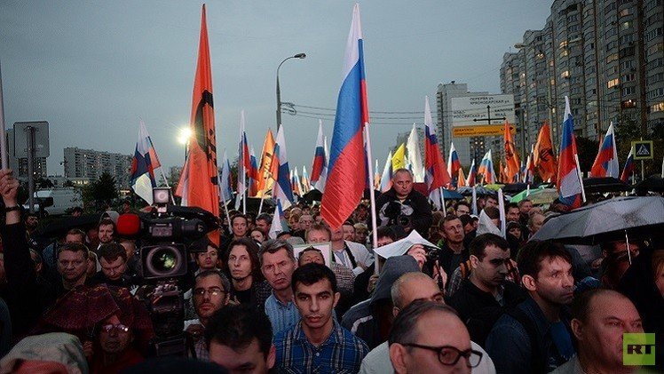 أنصار المعارضة الروسية يتظاهرون جنوب شرق موسكو (فيديو)