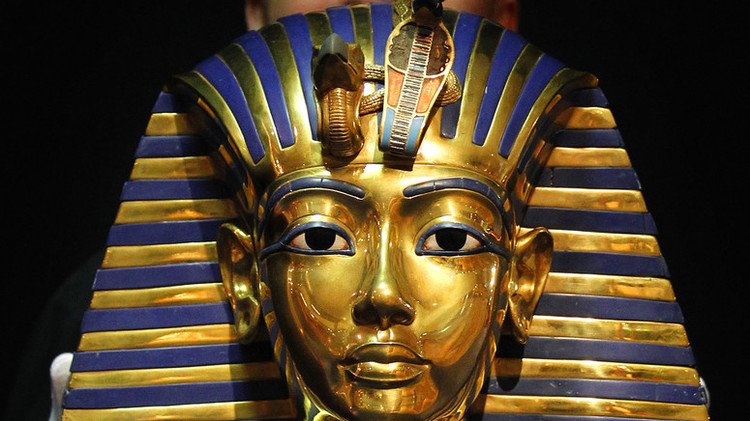 مصر تغلق مقبرة الفرعون الذهبي للصيانة