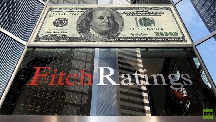 وكالة "فيتش": دول الخليج لن تتخلى عن ربط عملتها بالدولار