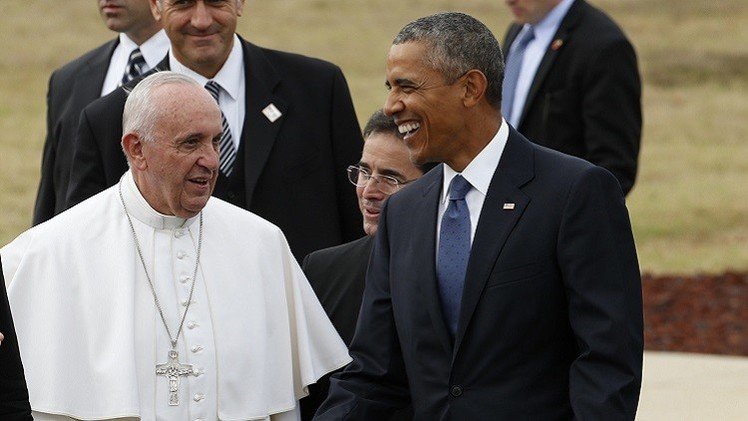 البابا يزور قاعدة عسكرية أمريكية ويلتقي أوباما
