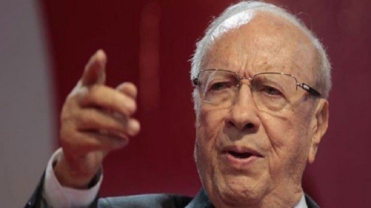السبسي: تونس لا تزال مستهدفة والتحالف مع النهضة لصالح التونسيين