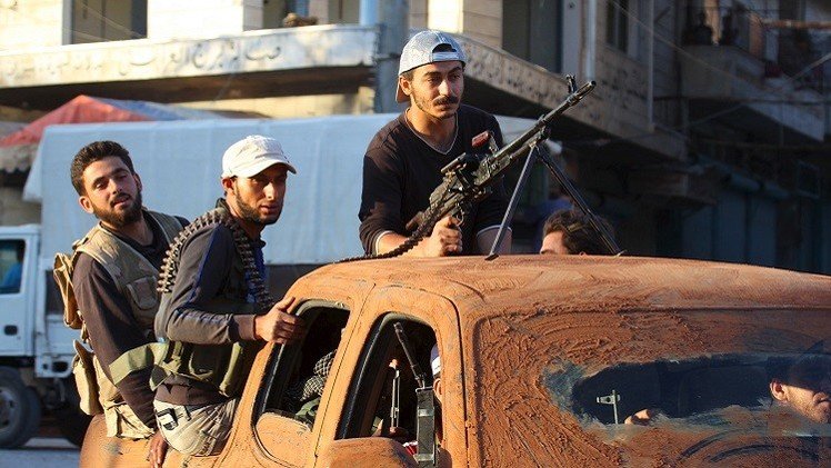 البنتاغون يعلق تدريب المعارضة السورية 