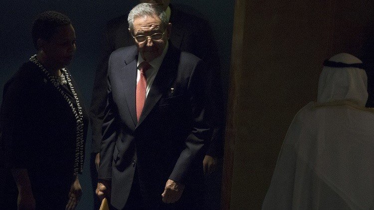 راؤول كاسترو يطالب برفع الحصار الأمريكي عن كوبا