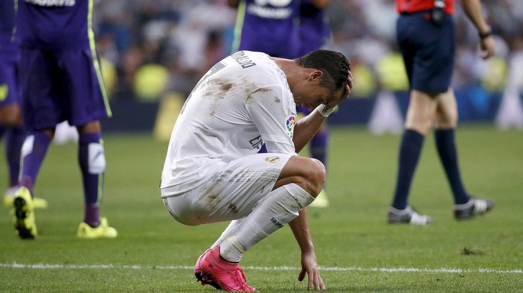 ريال مدريد يقع في كمين مالقا (فيديو)