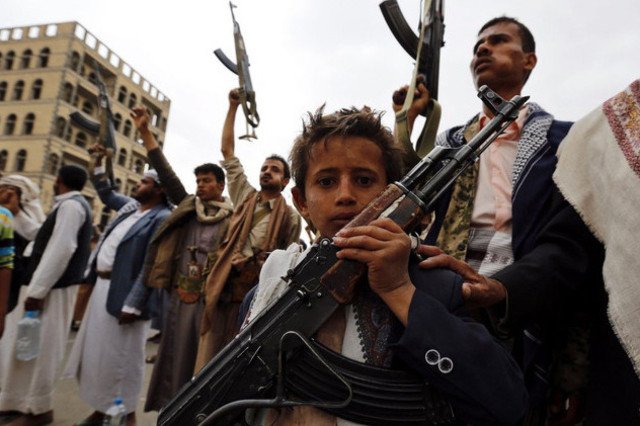 اليمن .. التحالف يطلق أولى عملياته البرية في مأرب بمشاركة ألوية عربية