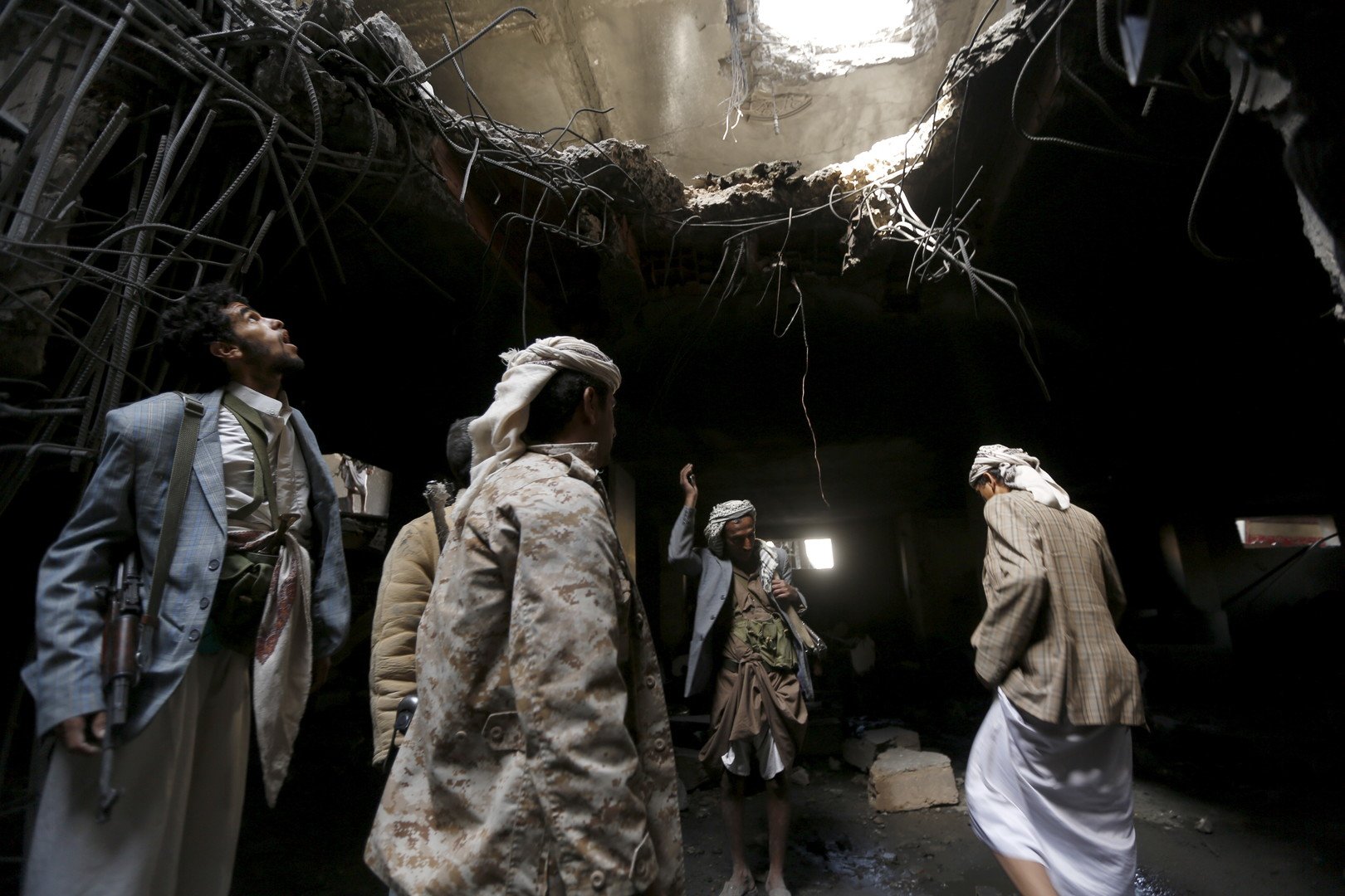 اليمن.. الحكومة توافق على مفاوضات مباشرة مع الحوثيين