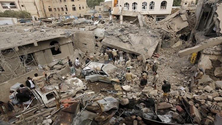اليمن.. مقتل أكثر من 50 مدنيا ومسلحا حوثيا في غارات للتحالف