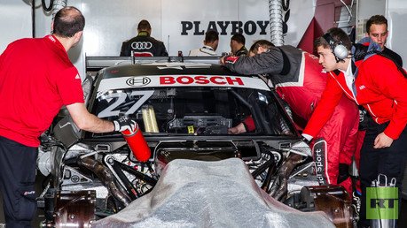 ميكانيكو فريق أودي سبورت ABT