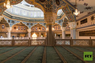 منظر للمسجد من الداخل 