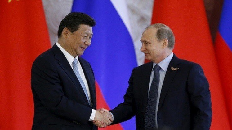 بوتين يهنئ الصين بالذكرى الـ66 لتأسيسها