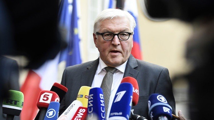 برلين: لن نقدر على التعامل مع اللاجئين لوحدنا