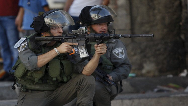 إسرائيل تنفي استهداف مستوطن طفلا فلسطينيا