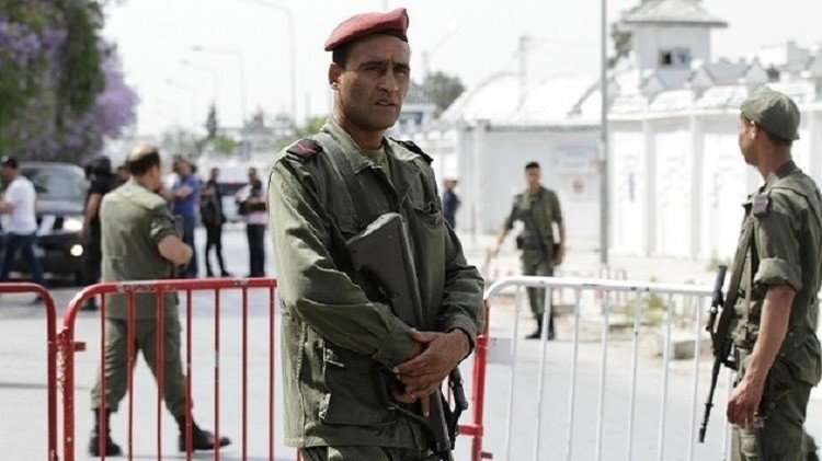 إنهاء حالة الطوارئ في تونس