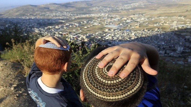  عملية نابلس.. لماذا لم يقتل المهاجمان الفلسطينيان أطفال ضحيتيهما من المستوطنين؟  