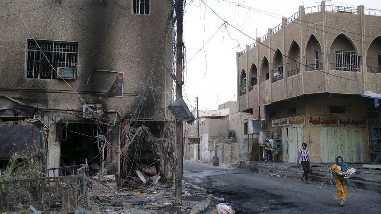 مقتل 24 شخصا بتفجيرات انتحارية في بغداد.. والقوات العراقية على بعد 3 كلم من الرمادي 