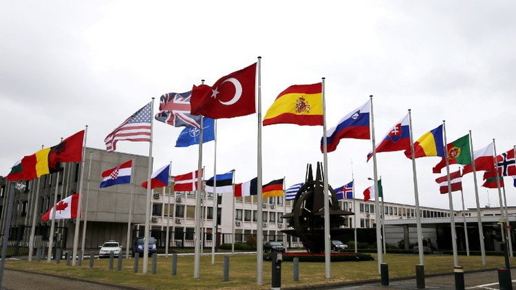 واشنطن تشترط تعاون الاستخبارات بين الناتو وموسكو حول سوريا بوقف دعم الأسد