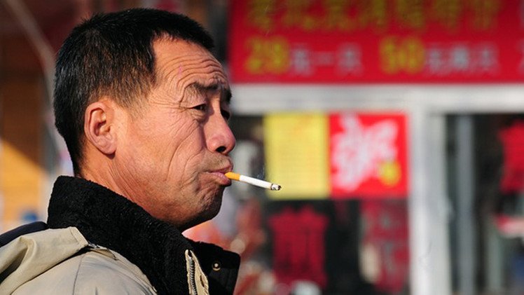 الصين.. التدخين يقتل شابا من كل 3 شباب والبلد يواجه خطر 