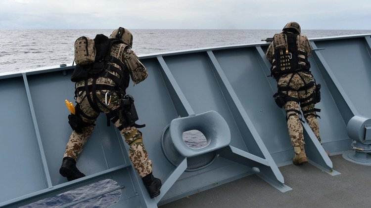 مجلس الأمن يعطي الضوء الأخضر لاعتراض سفن المهربين في مياه المتوسط