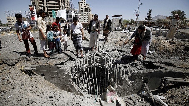 اليمن.. غارات للتحالف على صنعاء وشبوة.. والحوثيون يؤكدون استعدادهم للحوار