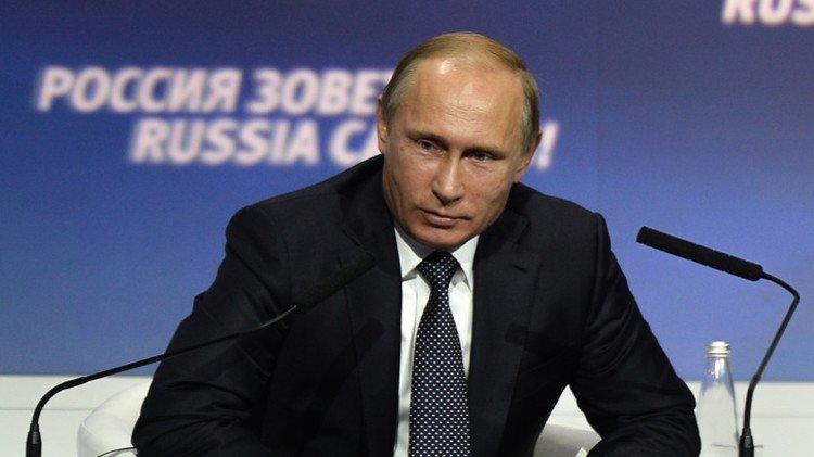 بوتين: من العبث مطالبة روسيا بتنفيذ اتفاقات مينسك بشأن أوكرانيا