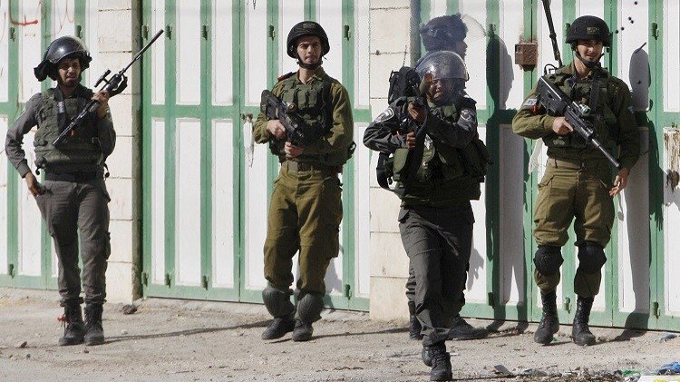 مقتل فلسطيني في اشتباكات مع الجيش الإسرائيلي في بيت لحم بالضفة الغربية (فيديو)