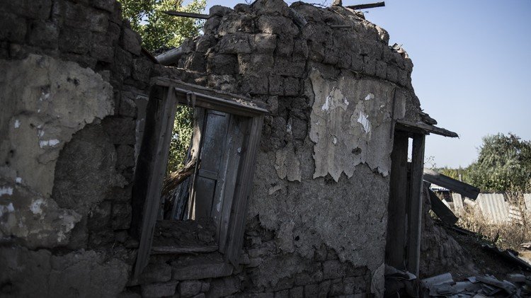 لافروف: على أوكرانيا أن تنفذ جميع بنود اتفاقية مينسك قبل سيطرتها على الحدود الجنوبية الشرقية