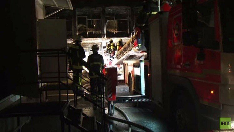  ألمانيا.. إضرام النار في 14 مسكنا بمركز لإيواء اللاجئين وسط هامبورغ (فيديو)