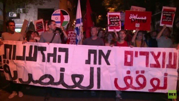 فيديو.. عرب ويهود يدا بيد من أجل السلام في القدس