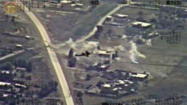 فيديو.. المقاتلات العراقية تغير على مواقع لـ "داعش"  