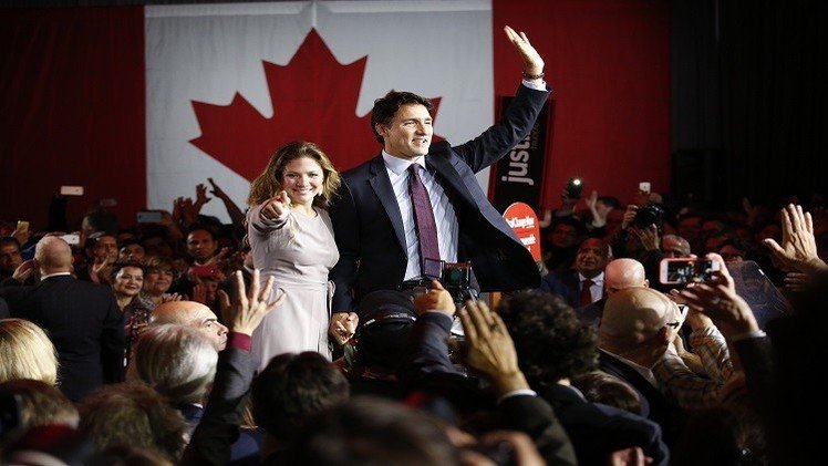 كندا.. الليبراليون يسقطون حكومة هاربر في الانتخابات البرلمانية