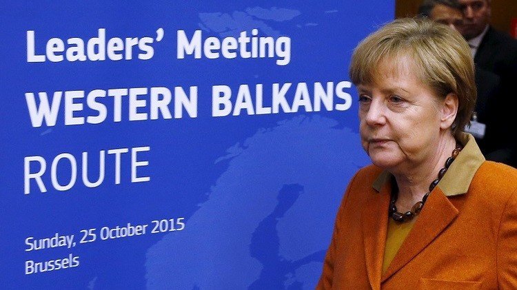 ميركل: أوروبا تحتاج إلى مساعدة تركيا لحل أزمة المهاجرين