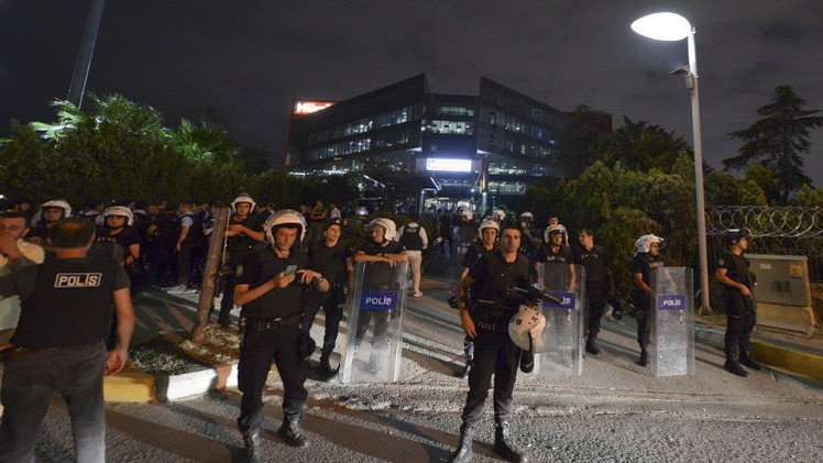 غضب في اسطنبول بعد وفاة شابة برصاص شرطي