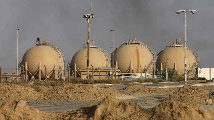 أنبوب النفط "الداعشي" السري