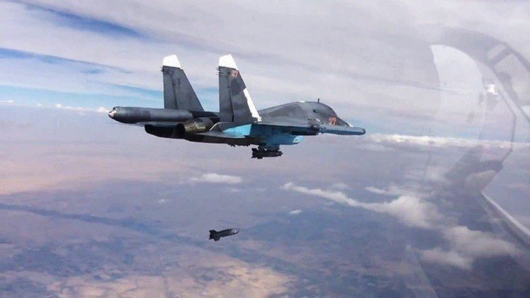 القوات الأمريكية تنشد مسافة آمنة عن المقاتلات الروسية قبيل توجهها إلى سوريا