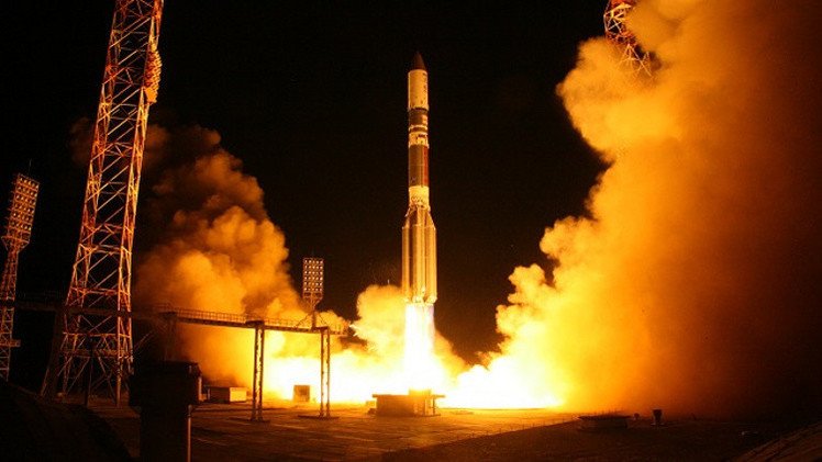 صواريخ روسية تنقل أقمار اتصالات فرنسية