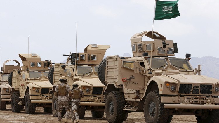 الحوثيون: لدينا عسكري أمريكي وجنود سعوديون أسرى  