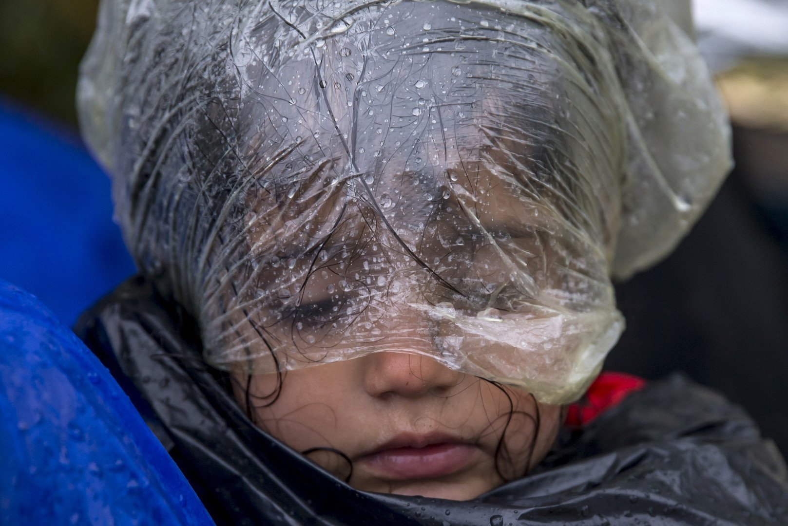 توتر في البلقان بسبب أزمة اللاجئين و10 آلاف مهاجر عالقون في 