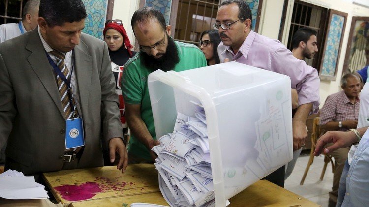 نتائج المرحلة الأولى ﻻنتخابات مصر ترسم خريطة سياسية جديدة 