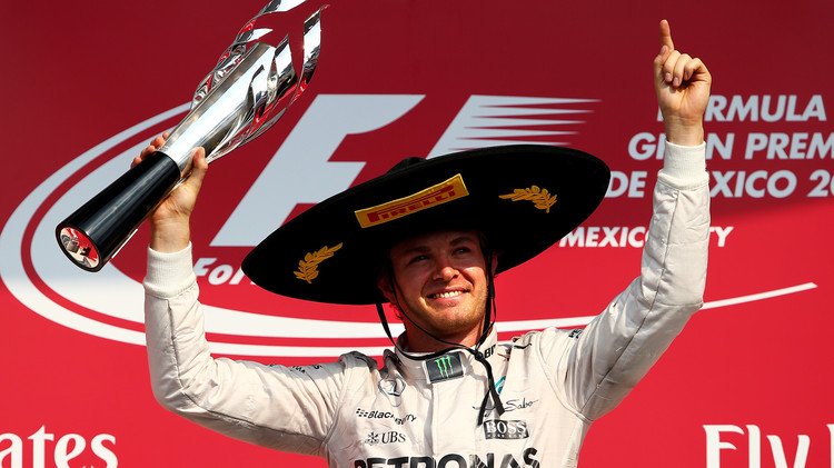 روزبرغ سائق مرسيدس يفوز بسباق المكسيك للفورمولا 1 .. (صور)